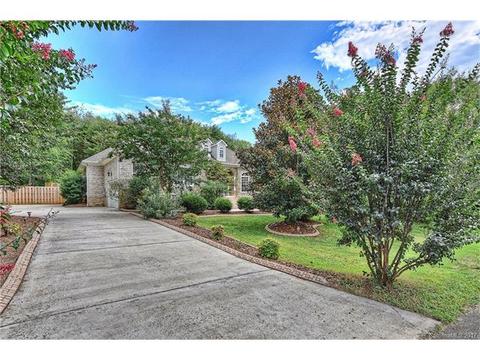 20216 Biscayne Dr, Cornelius, NC 28031 photo 3