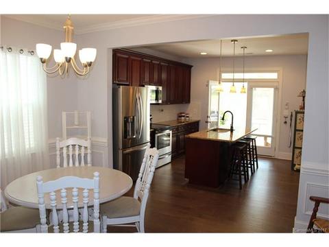 20300 Harroway Dr, Cornelius, NC 28031 photo 7