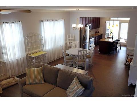 20300 Harroway Dr, Cornelius, NC 28031 photo 6