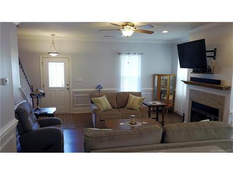 20300 Harroway Dr, Cornelius, NC 28031 photo 8