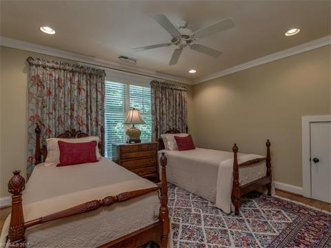 978 Rixhaven Dr, Saluda, NC 28773 photo 14