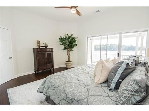 1239 Torrence Cir, Davidson, NC 28036 photo 14