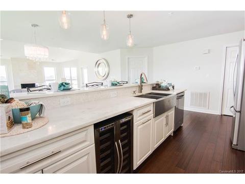 1239 Torrence Cir, Davidson, NC 28036 photo 8