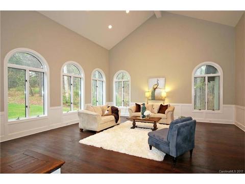 8744 Hardin Ct, Terrell, NC 28682 photo 3
