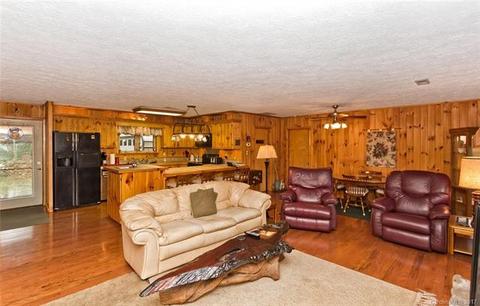 64 Hampton Gap Dr, Mars Hill, NC 28754 photo 6