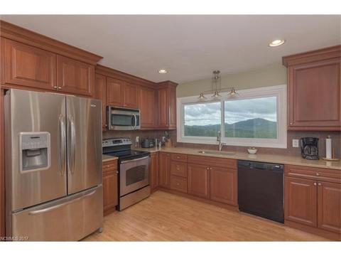 90 Devonwood Dr, Marion, NC 28752 photo 3