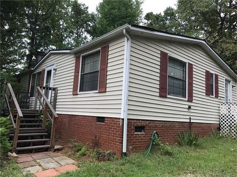 1572 Pheasant Ln, Denver, NC 28037 photo 1