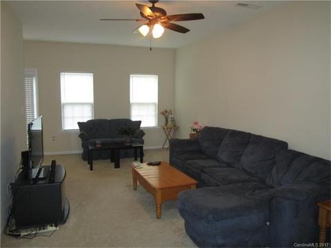 2076 Roscommon Dr, Clover, SC 29710 photo 3