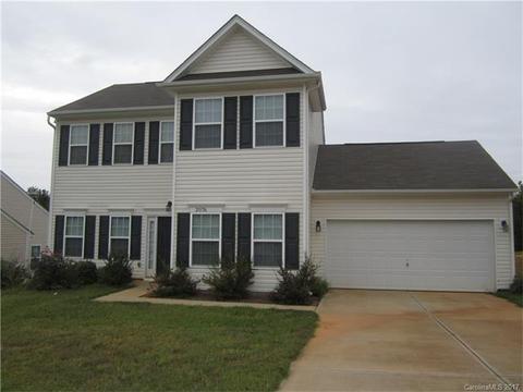 2076 Roscommon Dr, Clover, SC 29710 photo 1