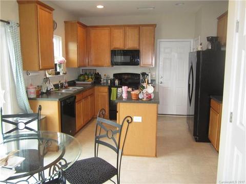 2076 Roscommon Dr, Clover, SC 29710 photo 6