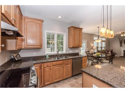 639 Cheval Dr, Fort Mill, SC 29708 photo 11