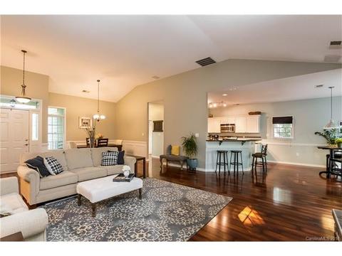 21006 Harken Dr, Cornelius, NC 28031 photo 5