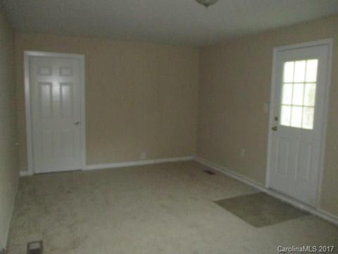 116 Stanfield Dr, Stanley, NC 28164 photo 4