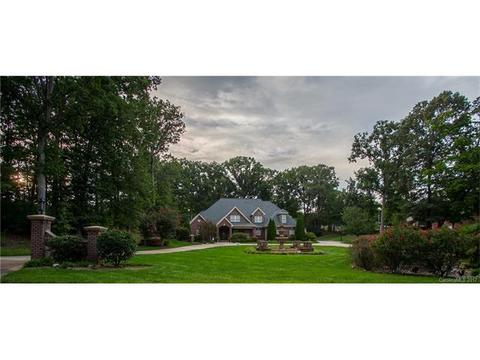 102 Mockingbird Ln, Locust, NC 28097 photo 3