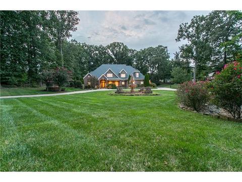 102 Mockingbird Ln, Locust, NC 28097 photo 2