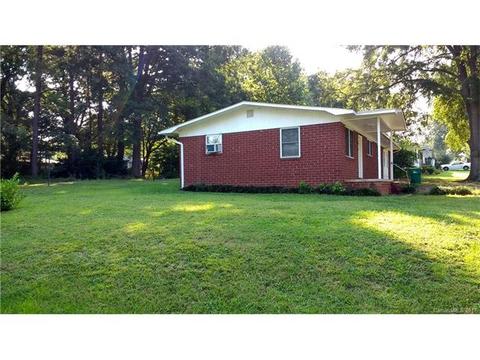 408 Maple St, Locust, NC 28097 photo 2