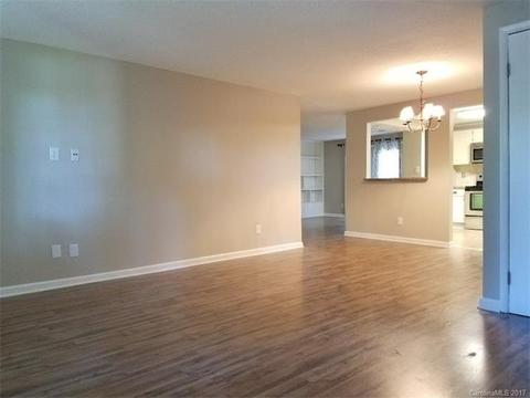 12124 Mapleton Rd, Charlotte, NC 28273 photo 17