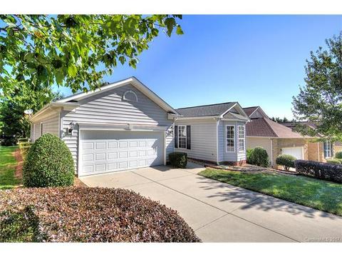 385 Garnet Ct, Fort Mill, SC 29708 photo 1