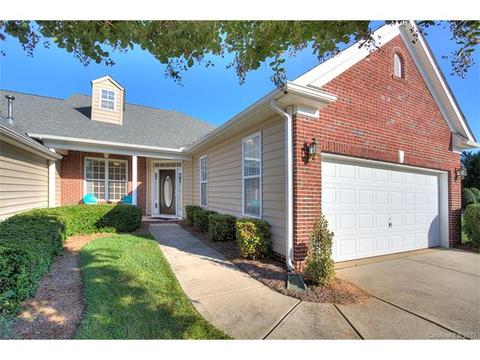 3261 Sapphire Ln, Fort Mill, SC 29708 photo 1