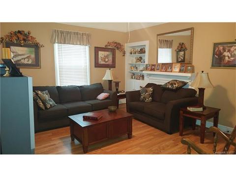 318 Vance Ave, Kannapolis, NC 28081 photo 4
