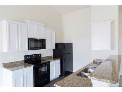 2101 Boulder Ct, Ranlo, NC 28054 photo 4