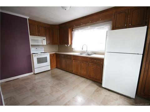 506 E 13th St, Kannapolis, NC 28083 photo 2