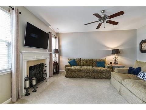 15534 Crossing Gate Dr, Cornelius, NC 28031 photo 8