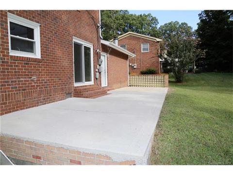 1114 Crestview Ave, Salisbury, NC 28144 photo 4