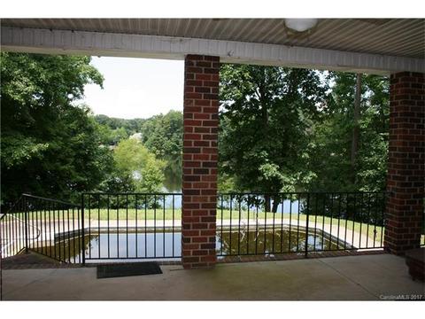 3207 Duck Point Dr, Monroe, NC 28110 photo 3