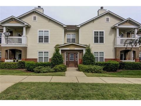 16634 Amberside Rd, Cornelius, NC 28031 photo 1