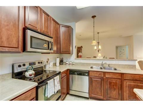 16634 Amberside Rd, Cornelius, NC 28031 photo 6