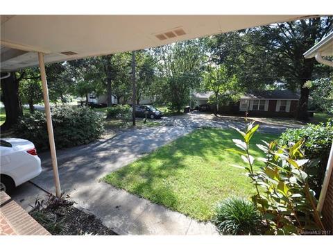 1302 Spring St, Monroe, NC 28110 photo 3