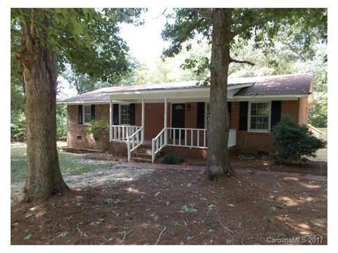 132 Shepherd Ln, Lancaster, SC 29720 photo 1