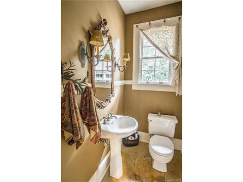 809 Berkeley Ave, Charlotte, NC 28203 photo 12