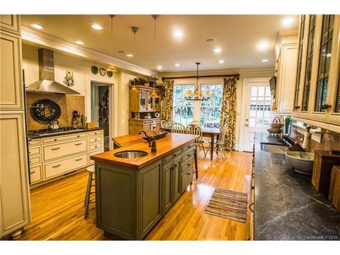 809 Berkeley Ave, Charlotte, NC 28203 photo 9