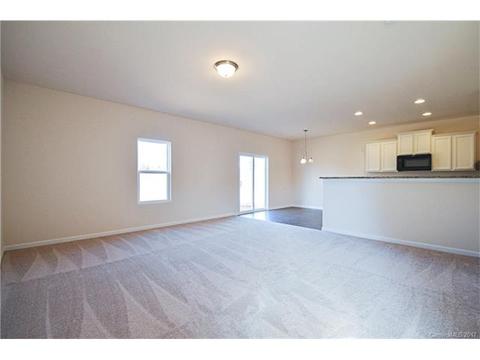 2116 Boulder Ct, Ranlo, NC 28054 photo 3