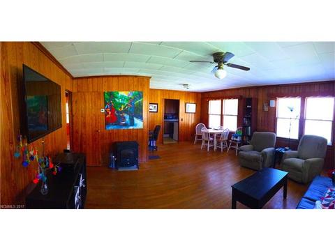 49 Hampton Ct, Columbus, NC 28722 photo 14