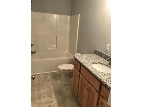 2942 Loop Rd, Lincolnton, NC 28092 photo 10