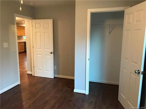 2942 Loop Rd, Lincolnton, NC 28092 photo 9