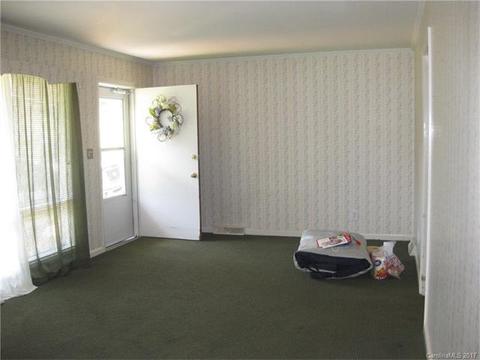 618 Gurley St, Albemarle, NC 28001 photo 5