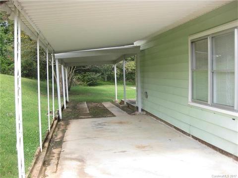 618 Gurley St, Albemarle, NC 28001 photo 3