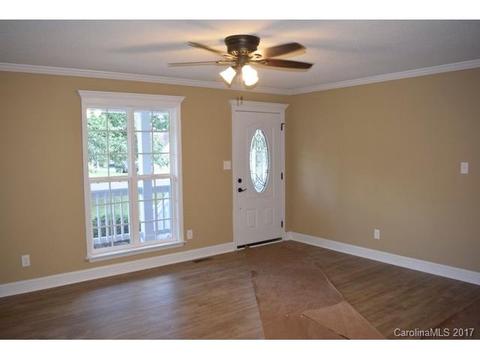 2244 White Pine Ct, Lancaster, SC 29720 photo 2