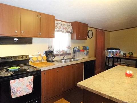 177 Cora Ln, Olin, NC 28660 photo 11