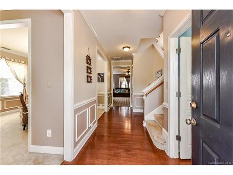 18729 Ruffner Dr, Cornelius, NC 28031 photo 2