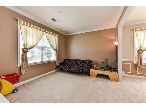 18729 Ruffner Dr, Cornelius, NC 28031 photo 4
