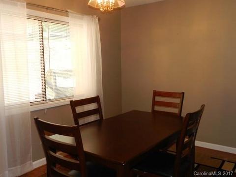 5186 Corbin Ln, Hickory, NC 28601 photo 9