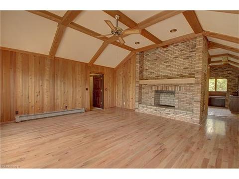 276 280 Windy Hill Dr, Clyde, NC 28721 photo 4