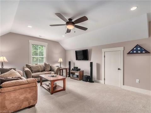 53 Ledgestone Dr, Fairview, NC 28730 photo 18