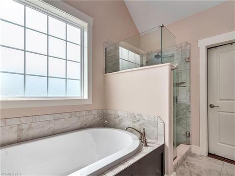 53 Ledgestone Dr, Fairview, NC 28730 photo 15