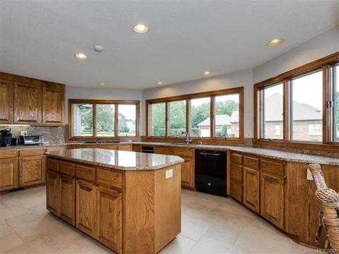 1158 Eaglecrest Dr, Stanley, NC 28164 photo 12